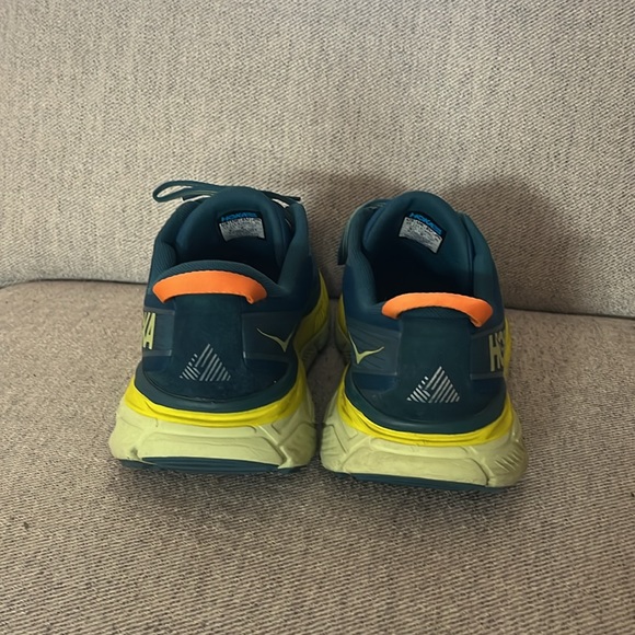 Hoka One One Stinson ATR 6 - size 12m - Picture 2 of 6